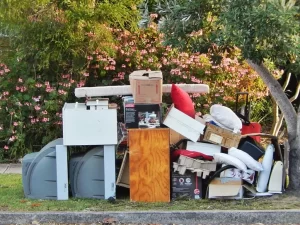 decluttering home